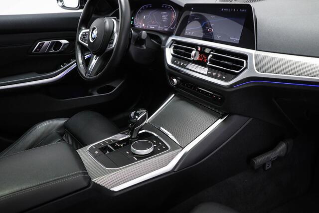 BMW 3-SERIE 320i High Executive Edition | M SPORT PLUS | HEAD UP | OPEN DAK | STUURVERWARMING | 19"