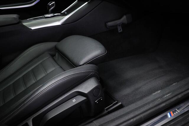 BMW 3-SERIE 320i High Executive Edition | M SPORT PLUS | HEAD UP | OPEN DAK | STUURVERWARMING | 19"
