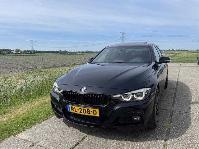 BMW 3-SERIE 320i High Executive, M sport Pakket, automaat, Schuifdak, Sportstoelen