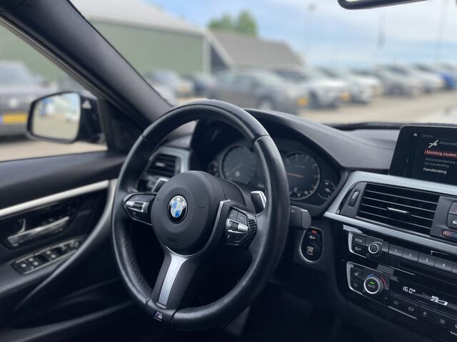 BMW 3-SERIE 320i High Executive, M sport Pakket, automaat, Schuifdak, Sportstoelen