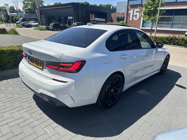 BMW 3-SERIE 318i High Executive Dak H&K M-Pakket