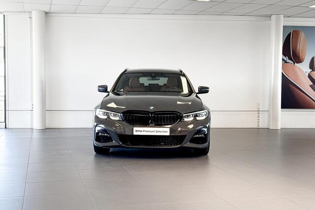 BMW 3-SERIE Touring 320i High Executive Edition | M Sport | Harman Kardon | Stoelverwarming | Achteruitrijcamera |