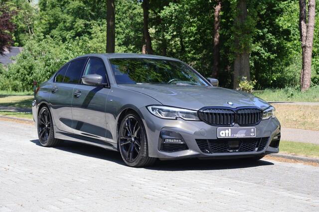 BMW 3-SERIE 330i Executive M-Pakket, 19", Laser, Head-up, Keyless, HiFi, Alarm, Live Cockpit Pro, etc.