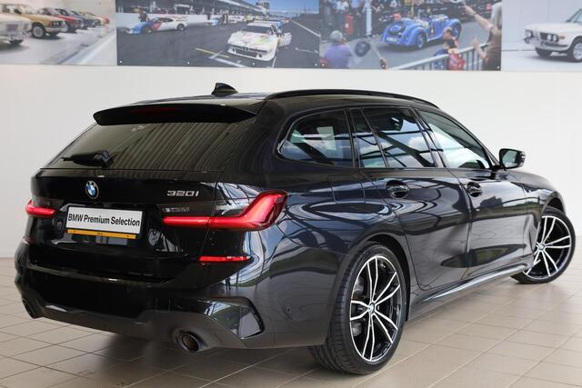 BMW 3-SERIE Touring 320i High Executive | M Sportpakket | 19 inch | Laserlight