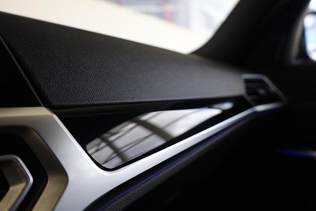 BMW 3-SERIE Touring 320i High Executive | M Sportpakket | 19 inch | Laserlight