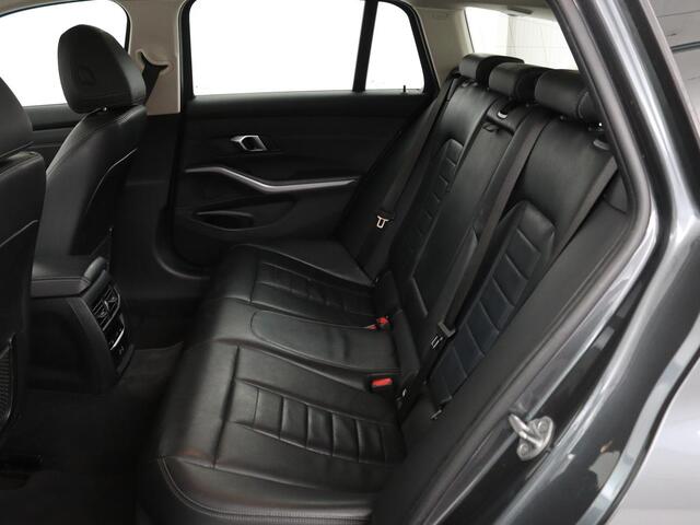 BMW 3-SERIE Touring 330e eDrive Edition