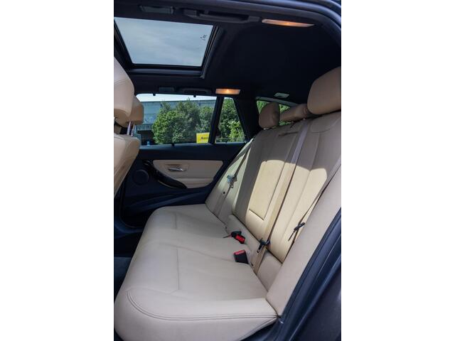 BMW 3-SERIE Touring 318i Executive