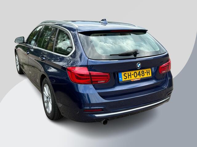 BMW 3-SERIE Touring 318i Edition Luxury Line Purity Executive 136pk Automaat | Lederen Bekleding