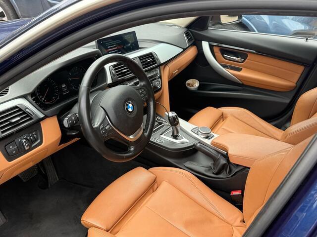 BMW 3-SERIE Touring 318i Edition Luxury Line Purity Executive 136pk Automaat | Lederen Bekleding