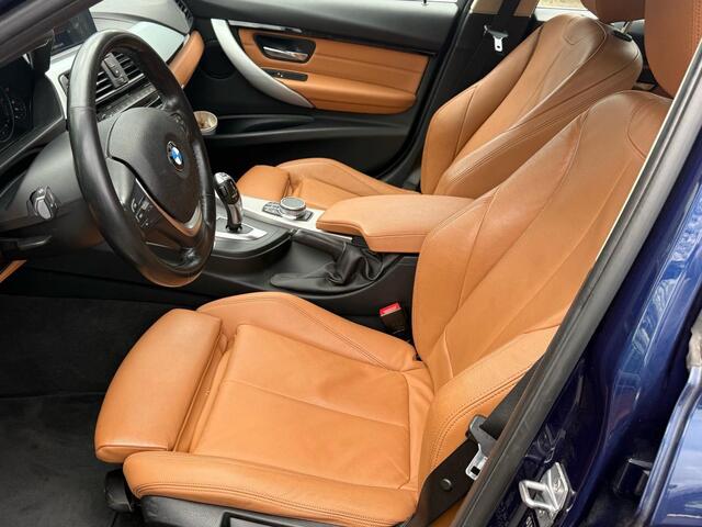BMW 3-SERIE Touring 318i Edition Luxury Line Purity Executive 136pk Automaat | Lederen Bekleding