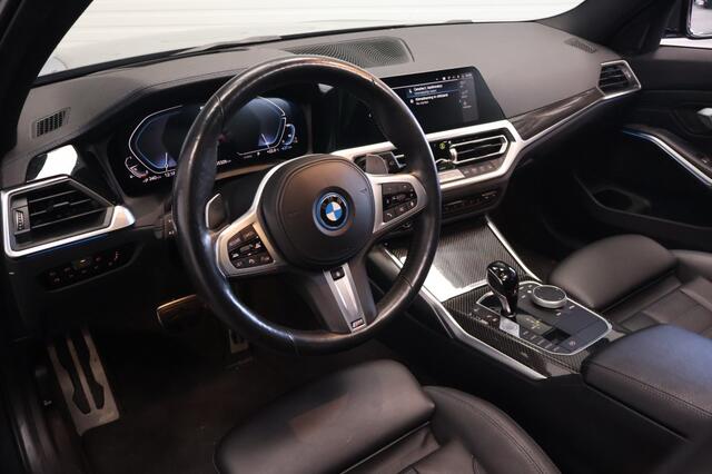 BMW 3-SERIE 330e xDrive High Executive | Individual | Pano | Trekhaak | LED