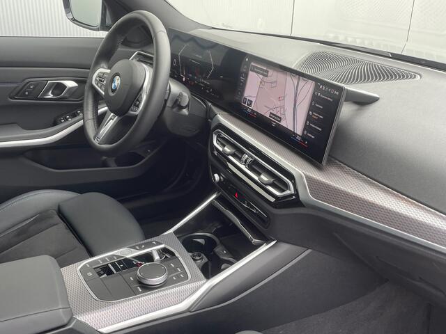 BMW 3-SERIE Touring 330i M-Sport Touring Automaat Navigatie, Climate Control, Adaptive Cruise Control, LED, 18"Lm, Half Leder/Alcantara