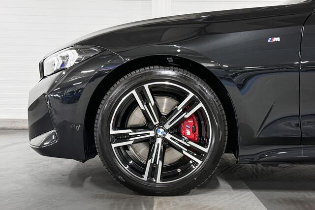 BMW 3-SERIE Sedan 318i | M-Sport Pro | Adaptive Led | Active Cruise Control | Hifi System | Schuif-/kanteldak