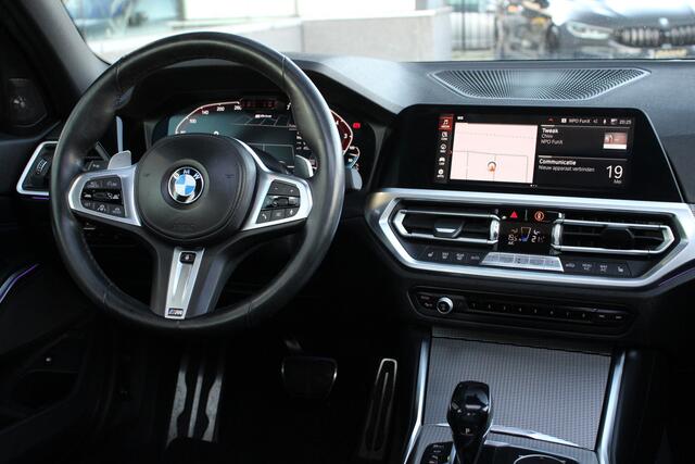BMW 3-SERIE 330e High Executive M-Sport | Schuifdak | Laser | H&K | El. Stoelen | 360 Camera