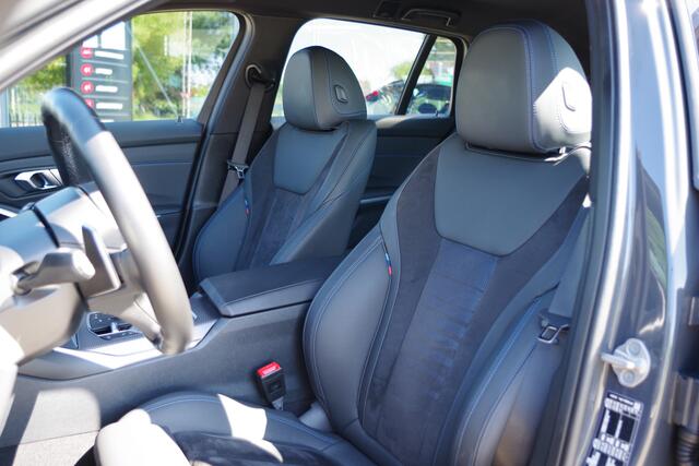 BMW 3-SERIE Touring 330e xDrive 293 PK M-Sport PHEV, Dravit Grau, Trekhaak, Memory, Head-Up