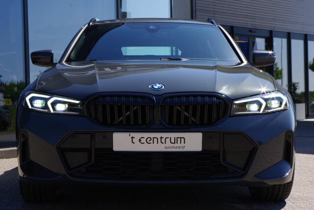 BMW 3-SERIE Touring 330e xDrive 293 PK M-Sport PHEV, Dravit Grau, Trekhaak, Memory, Head-Up