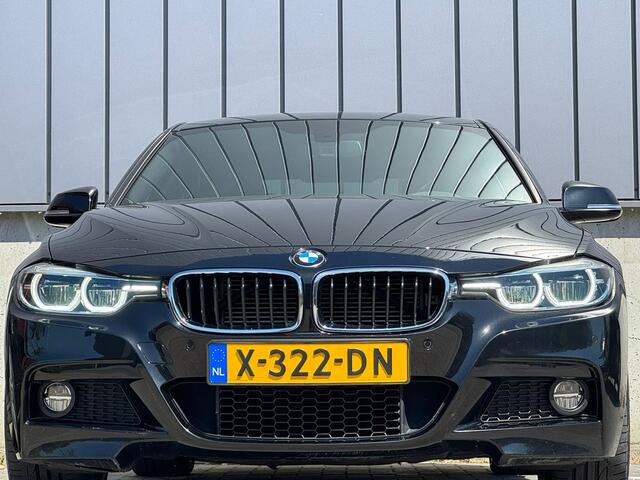 BMW 3-SERIE 330e 252PK M-Sport Shadow Navi+ Leer 360 Camera