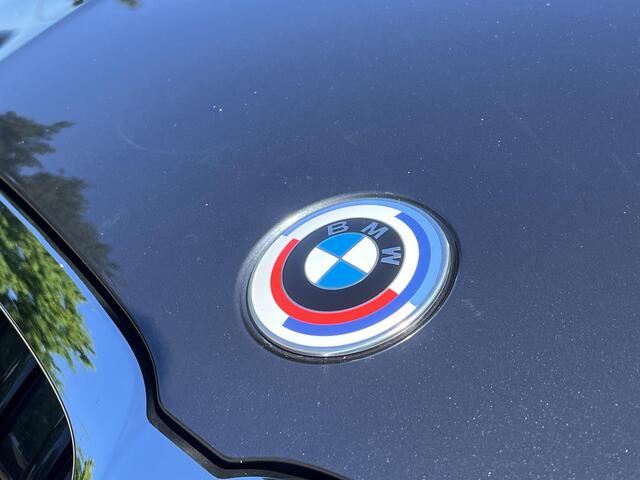 BMW 3-SERIE 330e High Executive CAMERA | ADAP. CRUISE | RIJKLAAR INCL. 12 MND. BOVAGGARANTIE