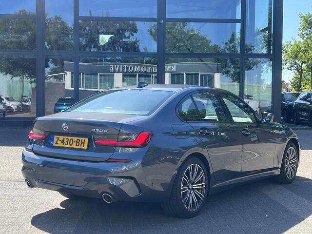 BMW 3-SERIE 330e High Executive CAMERA | ADAP. CRUISE | RIJKLAAR INCL. 12 MND. BOVAGGARANTIE