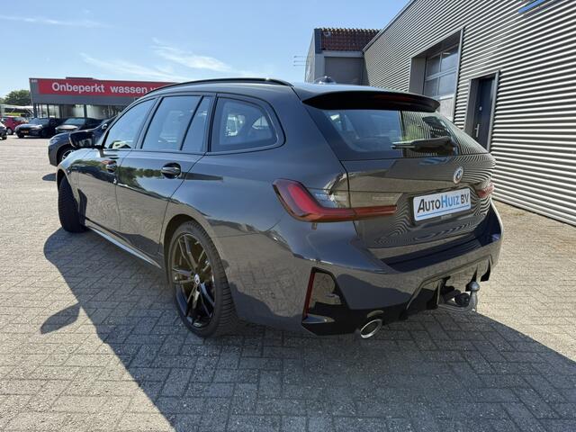 BMW 3-SERIE Touring 330e M Sport Trekhaak 19 Inch Carplay Achteruitrijcamera M Performance Stoelen Head-Up Display Dravit Grau Metallic Keyless Entry