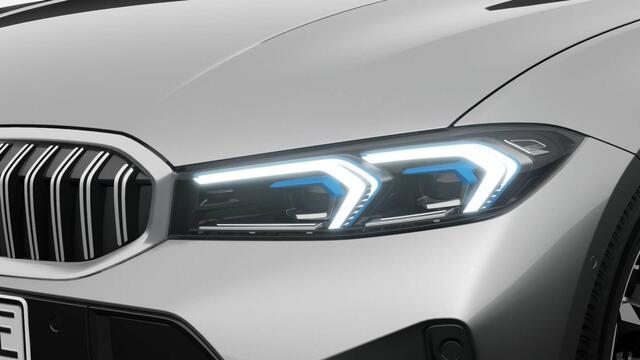 BMW 3-SERIE Touring 330e | M-Sportpakket | Innovation pack | Comfort pack