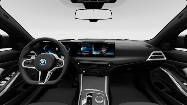 BMW 3-SERIE Touring 330e | M-Sportpakket | Innovation pack | Comfort pack