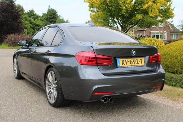 BMW 3-SERIE 330e 252pk Automaat Centennial High Executive M Sport/Innovation