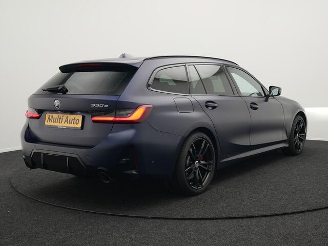 BMW 3-SERIE Touring 330e M Sport Individual Plug In Hybrid 293pk Facelift PHEV | Panodak | Individual Lederen Sportstoelen Memory | Adaptive Cruise | Widescreen Navi | 19"L.M | Keyless | Head Up |