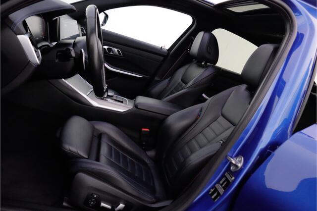 BMW 3-SERIE 330iA M-SPORT Edition SCHUIFDAK | HARMAN KARDON | HEAD UP | MEMORY | CAMERA | STUUR+STOELVERW. | CARPLAY | NAVI | LMV 19''