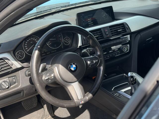 BMW 3-SERIE 330e Centennial High Executive | M Pakket | 252 PK | Navigatie | Lichtmetalen velgen | Voorstoelen verwarmd | Cruise control | 12 Maand Bovag garantie