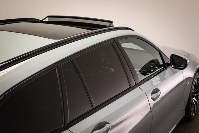 BMW 3-SERIE Touring M-Sport 330e | PANORAMADAK | LEDER | HEAD UP | TREKHAAK | 20"