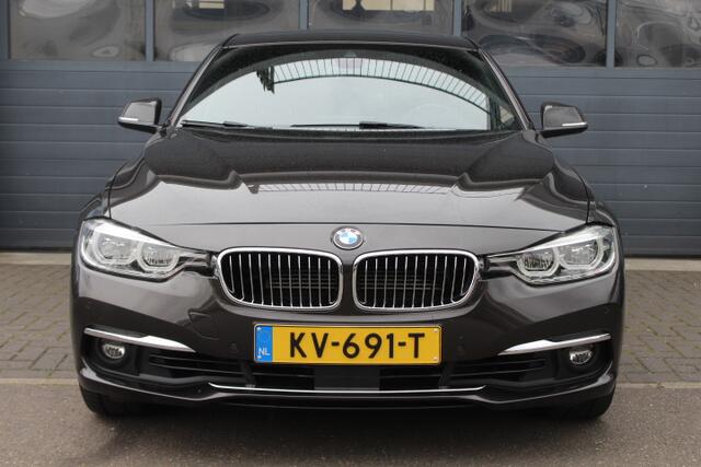 BMW 3-SERIE 330e Centennial High Executive Schuifkanteldak, Camera,Leder,Climate control, Adaptive cruisecontrol