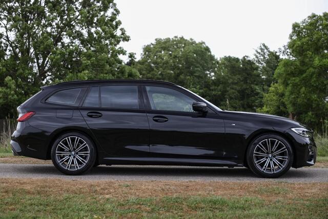 BMW 3-SERIE Touring 318i M-Sport ? LED ? Sportstoelen ? Camera
