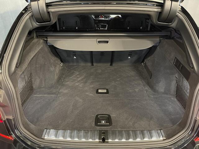 BMW 3-SERIE Touring 320i Executive M Sport 18"/Adaptieve cruise/Dodehoek/Live cockpit professional/LED adaptief/Stoelverwarming/HiFi/PDC v+a/Apple Carplay & Android Auto/Sportstoelen