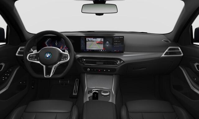 BMW 3-SERIE Touring 330e | M-Sport Pro | 19'' | Adapt. LED | Getint glas | Camera | Stoelverwarming