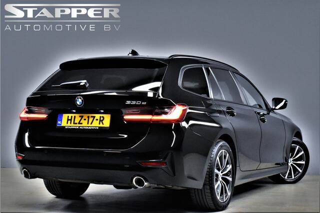 BMW 3-SERIE Touring 330e 292pk 1e Eig. Dealer OH Trekhaak/Carplay/Navi/Led/Stoelverw./Lmv