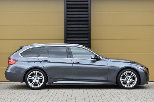 BMW 3-SERIE Touring 318i M Sport * M Sportpakket * Leder * Stoelverwarming * Navigatie Professional * LED * PDC *