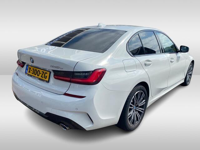 BMW 3-SERIE 330e M-Sport / Opendak / Adaptive Cruise / CarPlay / LED