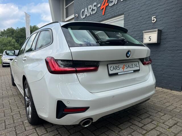 BMW 3-SERIE 320D Touring Aut. 190pk High Exec.+ Head up + sport stoelen -2020