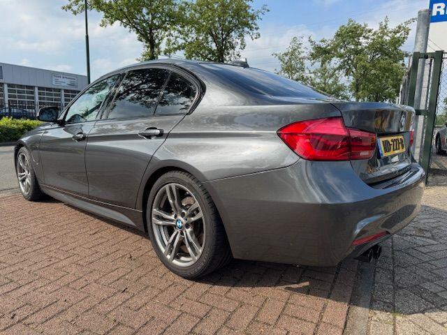 BMW 3-SERIE 330e Plugin Hybrid Centennial High Executive M-Line Automaat Airco/ECC,Leder,Navigatie,Open dak
