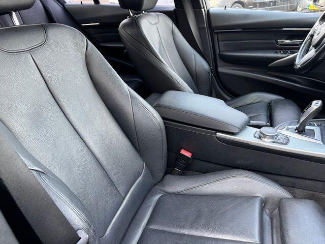 BMW 3-SERIE 330e Plugin Hybrid Centennial High Executive M-Line Automaat Airco/ECC,Leder,Navigatie,Open dak