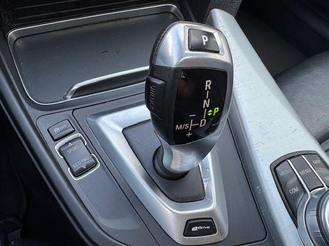 BMW 3-SERIE 330e Plugin Hybrid Centennial High Executive M-Line Automaat Airco/ECC,Leder,Navigatie,Open dak
