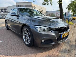 bmw-3-serie-330e-plugin-hybrid-cent