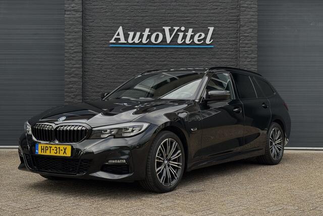 BMW 3-SERIE 320e Touring M-Sport | Camera | Head-Up | Stoelverwarming | Live Cockpit Pro