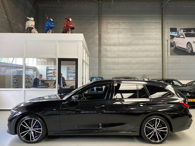 BMW 3-SERIE Touring 320e M pakket Edition Plus Head up, Camera, M Pakket
