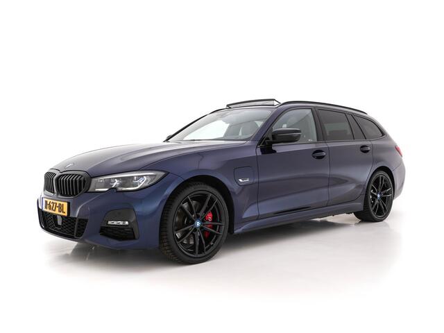 BMW 3-SERIE Touring 330e Business Edition Plus (INCL.BTW) *PANO | HEAD-UP | FULL-LED | DIGI-COCKPIT | NAVI-FULLMAP | SPORT-SEATS | HIFI-SOUND | CAMERA | AMBIENT-LIGHT | ECC | PDC | 19''ALU*