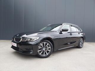bmw-3-serie-touring-330e-phev-1e-ei