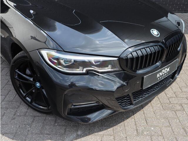 BMW 3-SERIE Touring 320e xDrive Business Edition Plus | Pano | Stoelverwarming