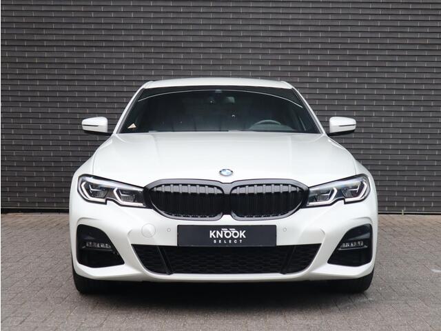BMW 3-SERIE 320e Business Edition Plus | M Sport | Afneembare Trekhaak |