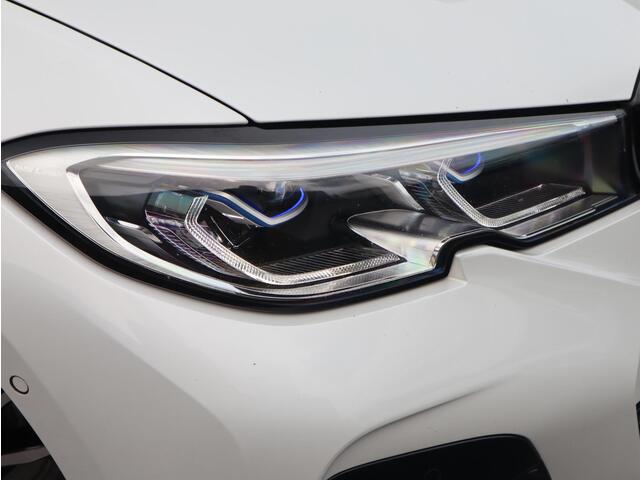 BMW 3-SERIE 320e Business Edition Plus | M Sport | Afneembare Trekhaak |